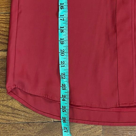 White House Black Market Coral Sleeveless V-Neck Blouse Women’s 6 - Picture 6 of 7